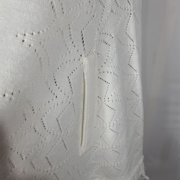Vintage 70's White Knit Poncho Cape - Picture 10 of 10